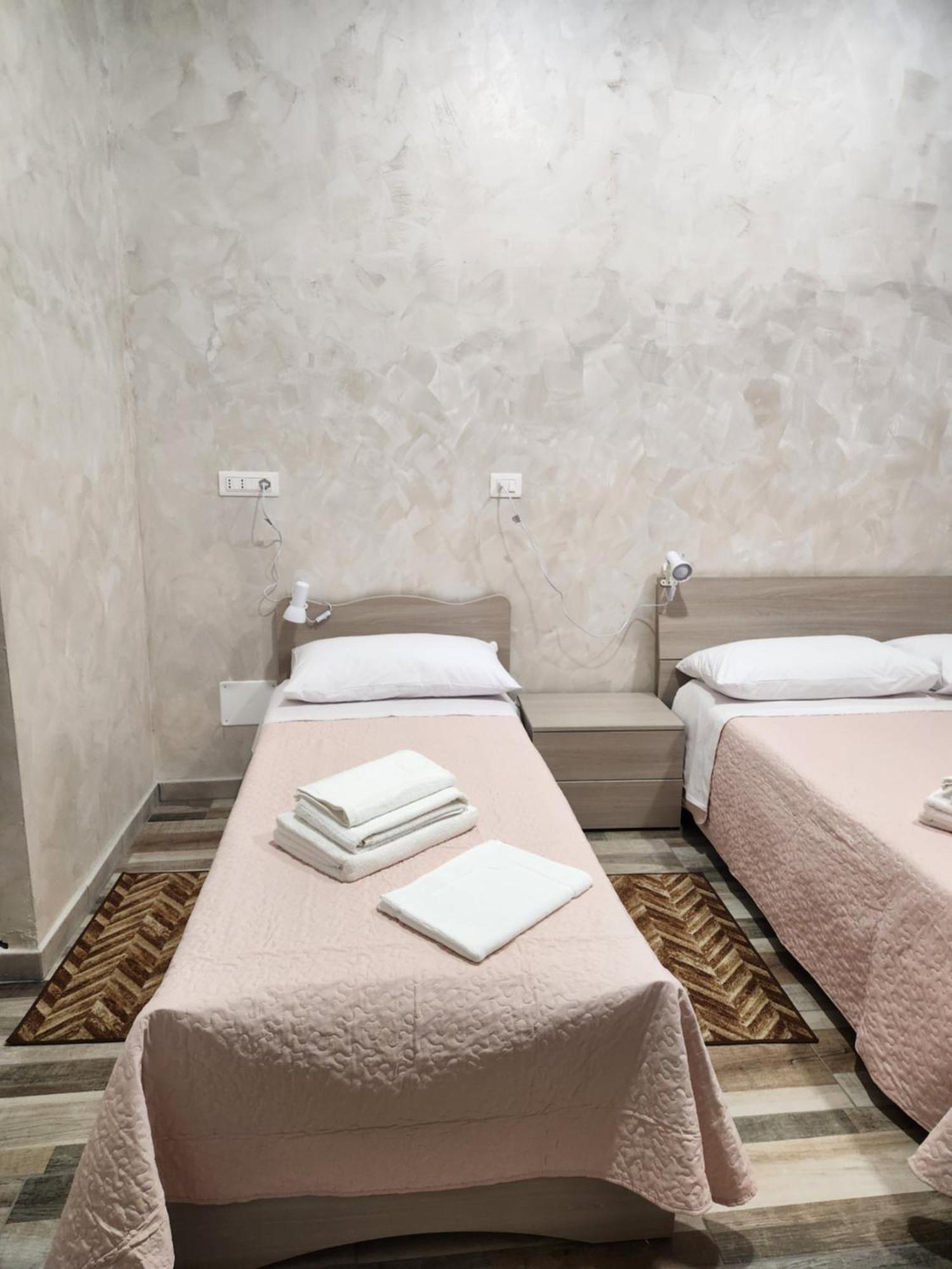 Casa Roxana Hotel Torino Eksteriør billede