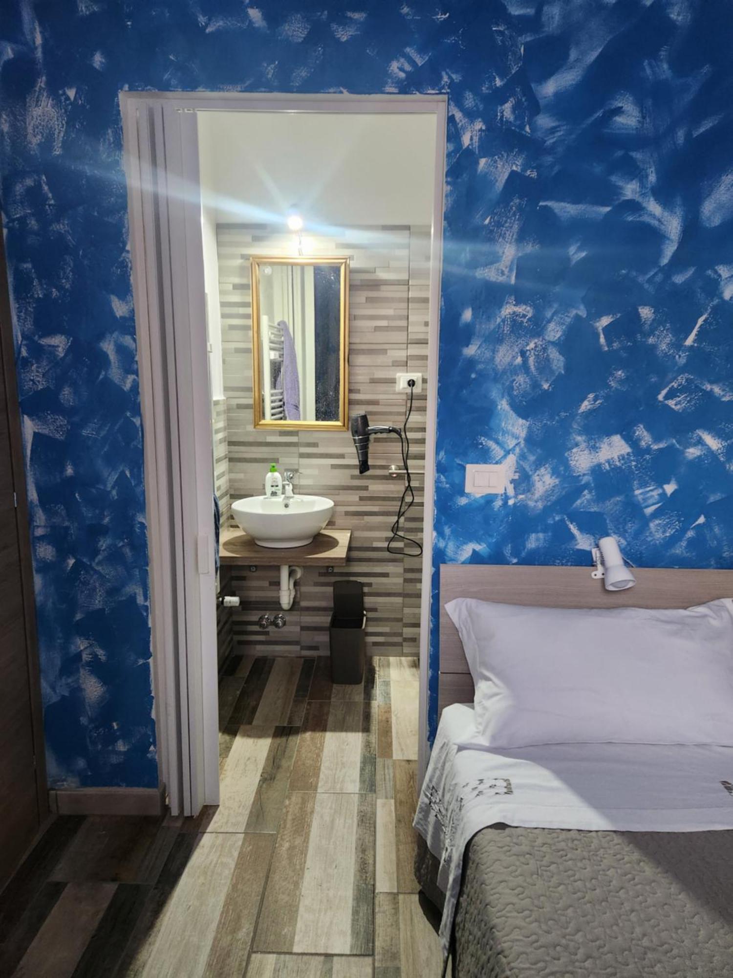 Casa Roxana Hotel Torino Eksteriør billede