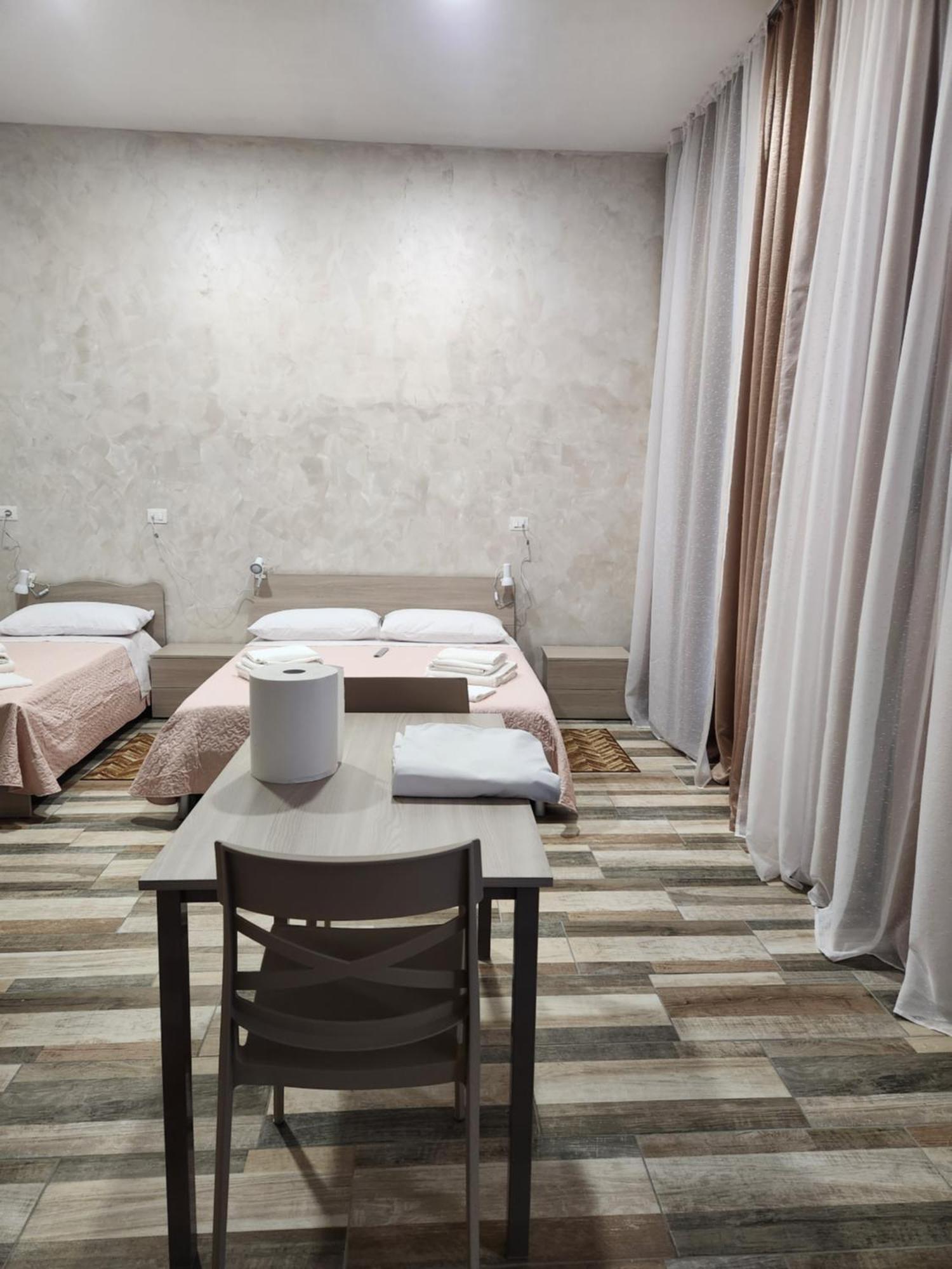 Casa Roxana Hotel Torino Eksteriør billede